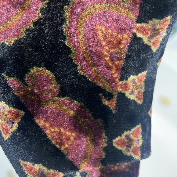 Sam Edelman Velvet Ankle Tie Heels . Great used condition . - Picture 10 of 10